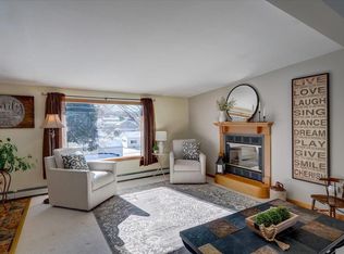 1103 Hillcrest Rd, Black Earth, WI 53515