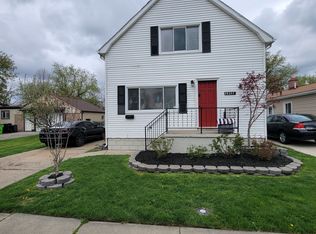 28235 Waverly St, Roseville, MI