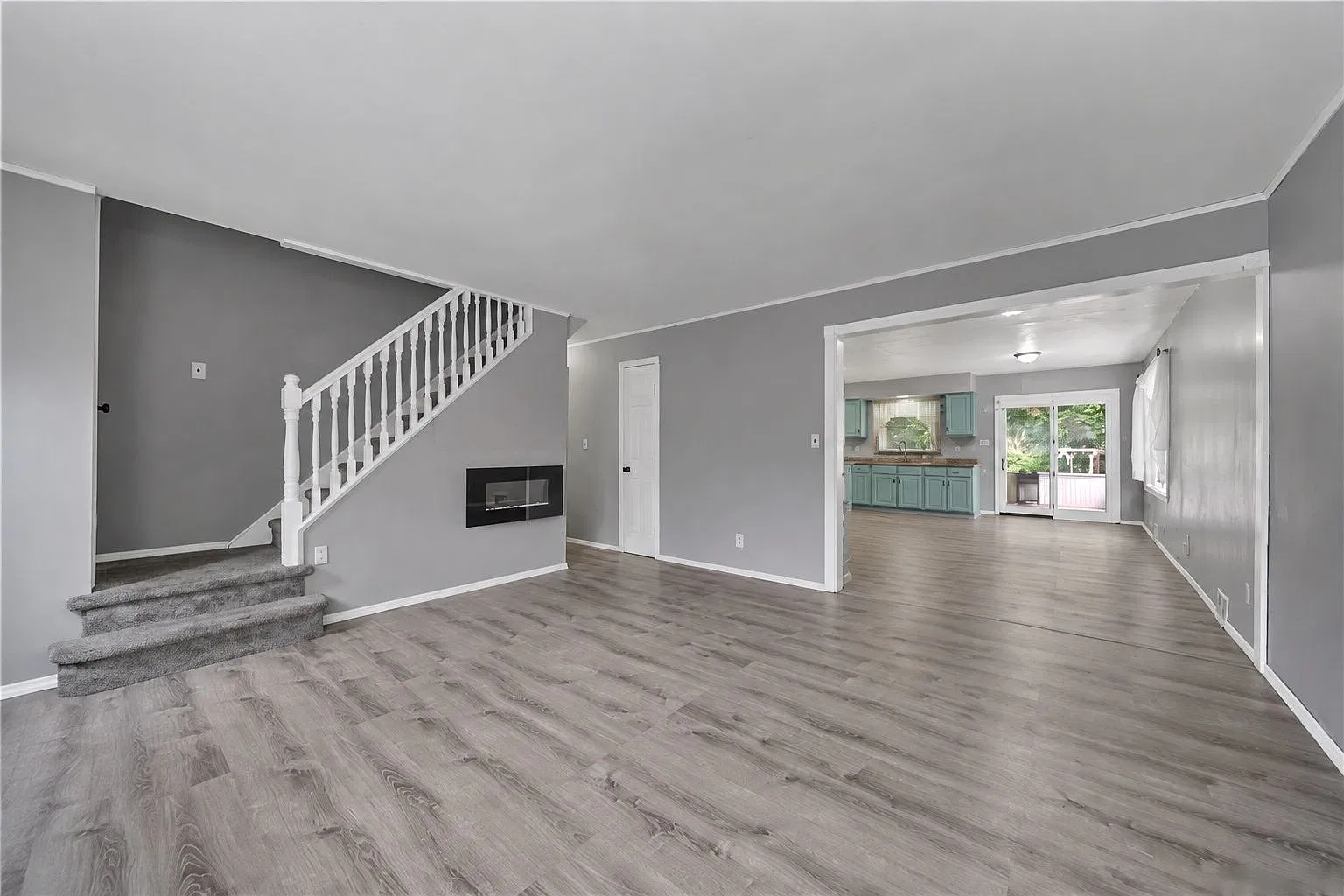 4 bed, 1536 sqft, $3,450 — Photo 2