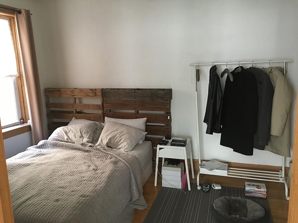 bedroom off dining room