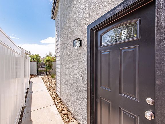 5th image of 2757 Shrubwood Cir