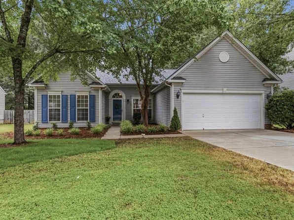 707 Sugar Maple Ct, Fountain Inn, SC 29644