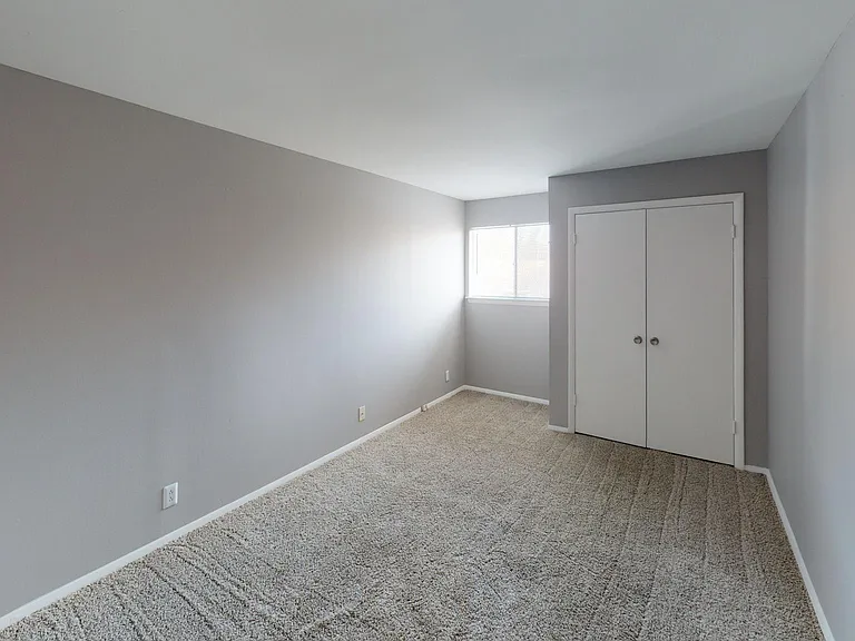 Vestavia Place — Photo 46