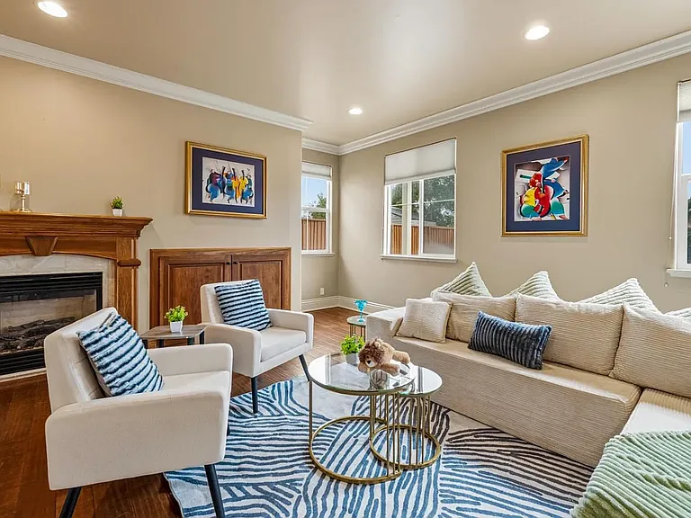 4760 Sea Crest Dr — Photo 12