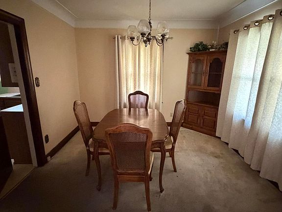 4th image of 614 Wamba Ave