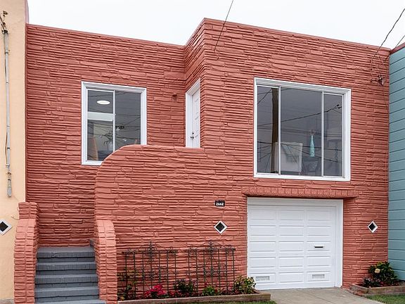 2nd image of 2662 46th Ave