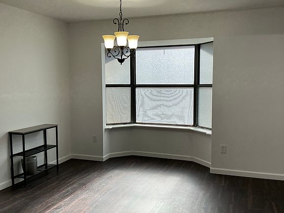 3rd image of 110 E Florence St