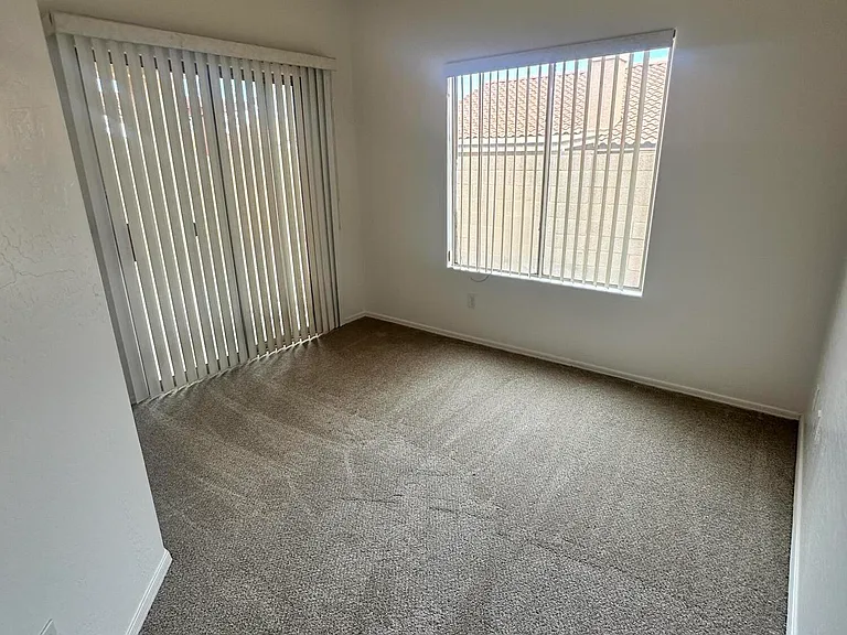 44 S Greenfield Rd #9 — Photo 13