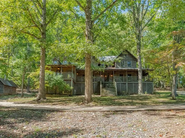 2007 Hopewell Friends Rd, Asheboro, NC 27205