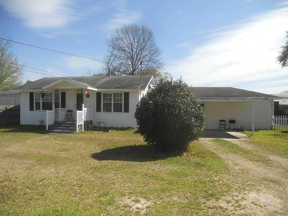 1st image of 8510 N Pond Ave