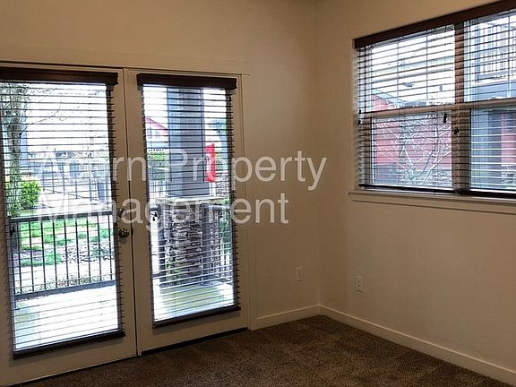 4th image of 11185 SE Causey Cir