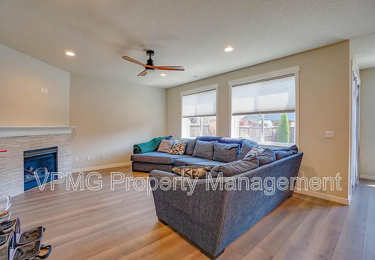 10819 NE 99th Ave — Photo 9