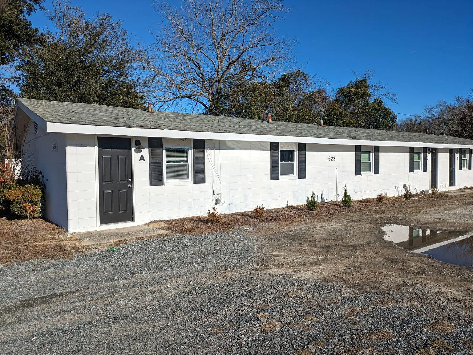 2 bed, 875 sqft, $600 — Photo 1