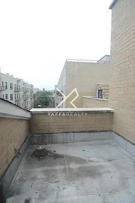 Rented by Yaffa Realty LLC | media 27