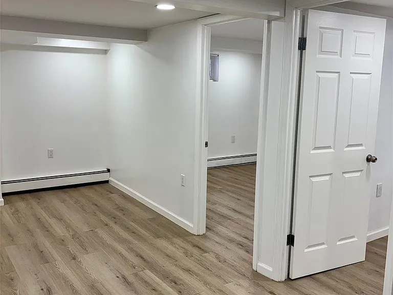 750 Highview Ave — Photo 2