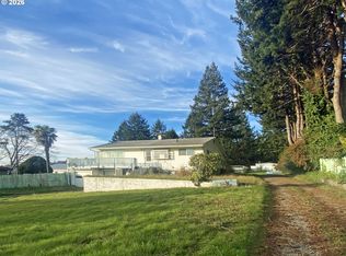 97987 Court St, Brookings, OR 97415