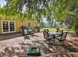1119 Wotkyns Dr, Pasadena, CA 91103