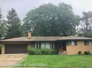 1729 Covington Dr, Ann Arbor, MI