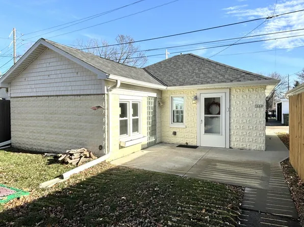 3662 South Rutland AVENUE, Saint Francis, WI 53235