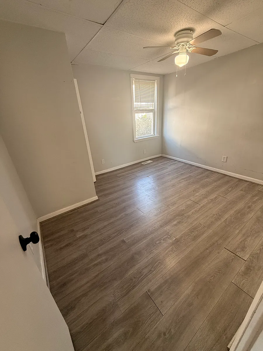 Building Photo - 61 Covel St #1