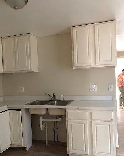 1004 W Main St — Photo 2