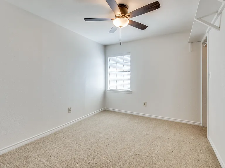 14423 Sunrose Ln — Photo 26