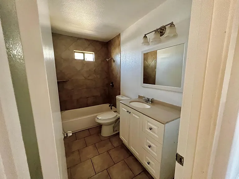 5403 McKnight Dr — Photo 2