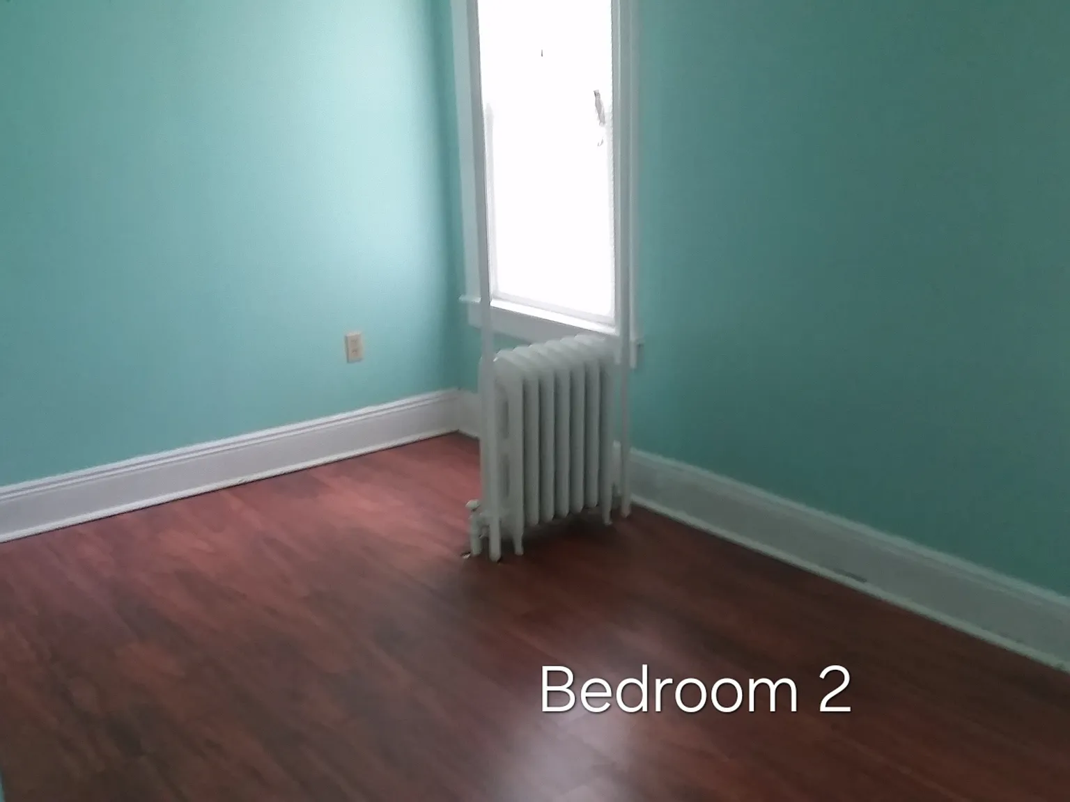 3 bed, 1000 sqft, $1,600 — Photo 4