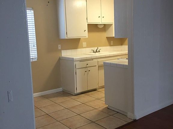 5th image of 16133 Woodruff Ave APT 12
