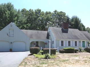 7 Surrey Ln, Topsfield, MA 01983