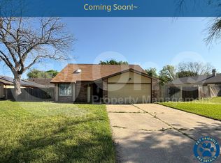 3005 Meandering Way, Bedford, TX 76021