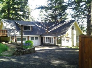 19 S Bay Rd, Toledo, OR 97391