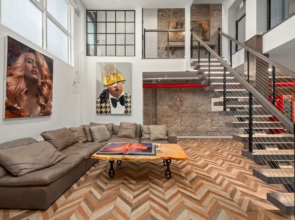 426 West Broadway image 1 of 17