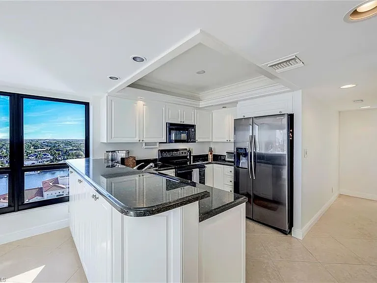 4451 Gulf Shore Blvd N #1205 — Photo 14