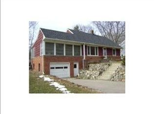 1235 Newport Rd, Ann Arbor, MI 48103