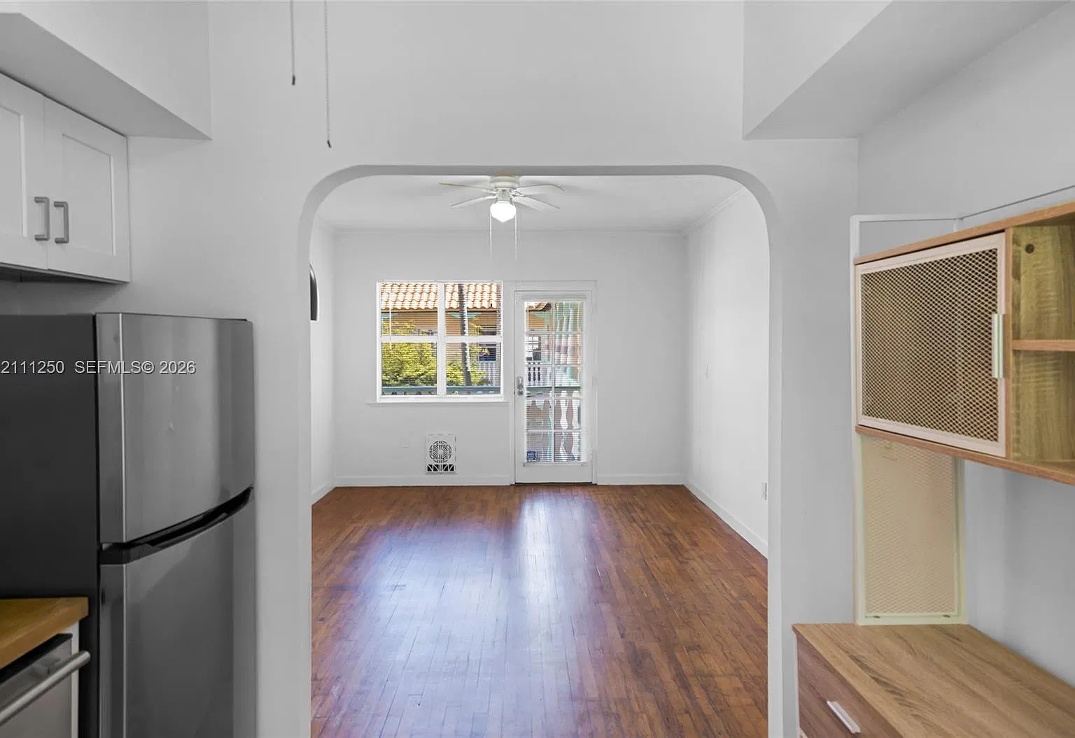 The Parc Vendome Condo — Photo 2
