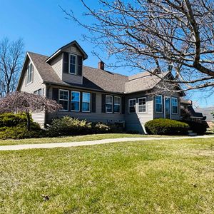1408 S Huron Rd, Kawkawlin, MI, 48631