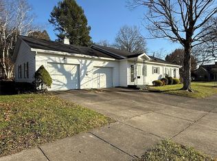 76 1st Ave, Greenville, PA 16125