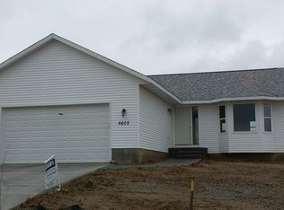 6602 Ohio St SW, Cedar Rapids, IA 52404