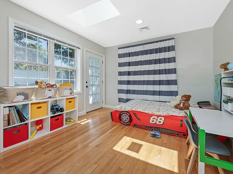 122 Massachusetts Ave #122 — Photo 30