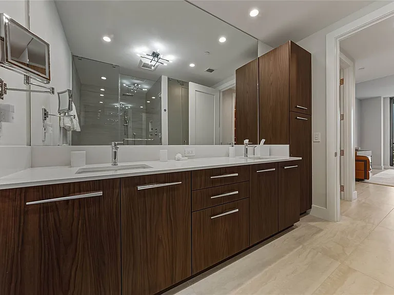 275 1st Ave S #1701 — Photo 80