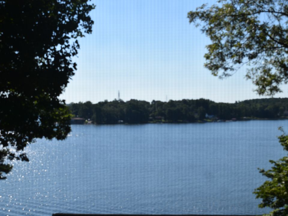 Spectacular lake view!