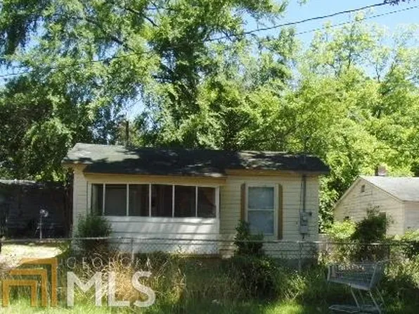 212 Newman St, Sandersville, GA 31082
