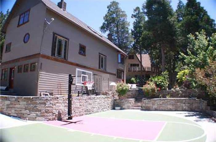 2nd image of 27185 Bernina Dr