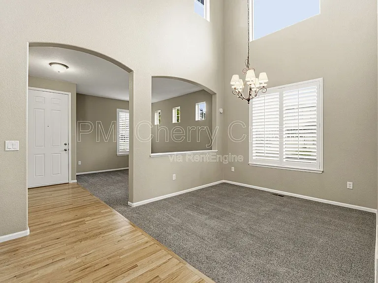 10740 Southhaven Cir — Photo 3