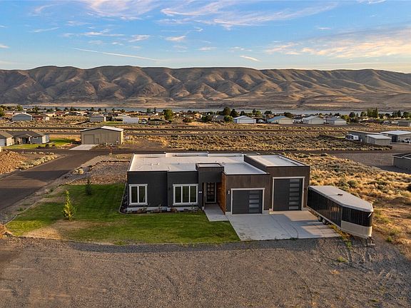 5th image of 101 Wren Loop SW