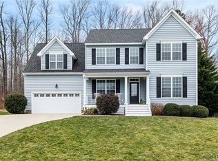 418 Paddle Creek Dr, Midlothian, VA 23113