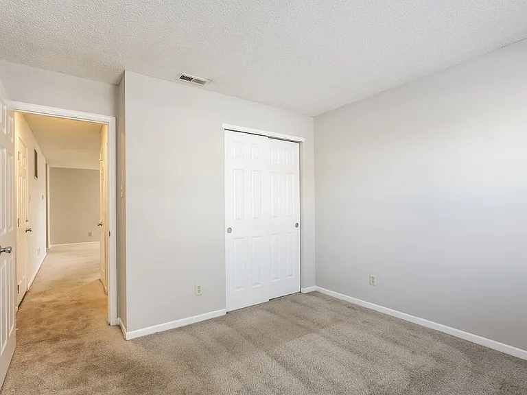 10860 Wymm Ln — Photo 19