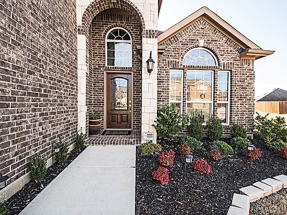 5th image of 914 Witherby Ln