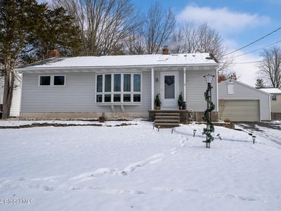 24 Murray Drive, Glenmont, NY, 12077